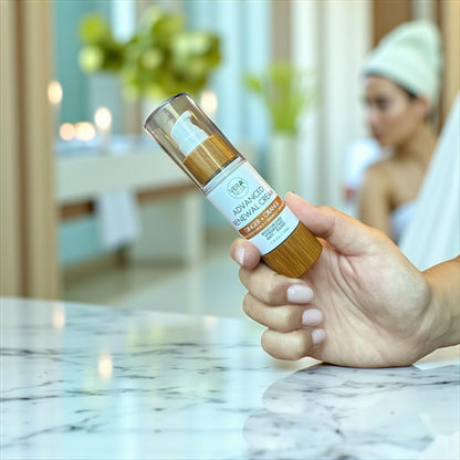 VeraNua Ginger Orange Moisturizer Face Cream - With Reishi Mushroom, Arnica, Jojoba, Vitamin E, Shea Butter, Rose Water, and Arrowroot - Moisturizing, Anti Aging, and Hydrating